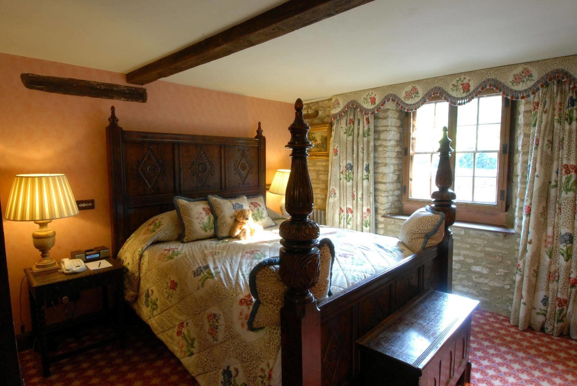 Manor House Hotel And Golf Club Castle Combe Chambre photo